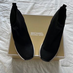 Womans Micheal Kors Skylar Fabric Bootie
